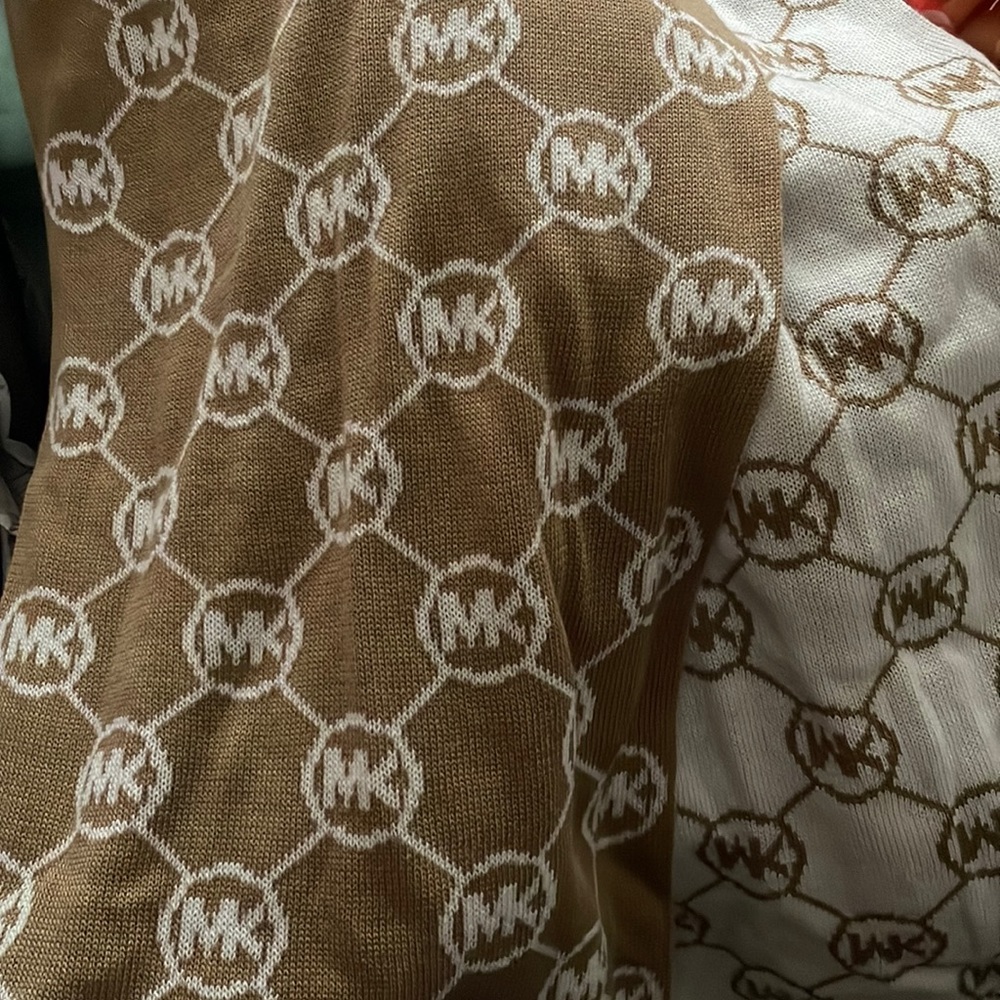 Michael Kors scarf